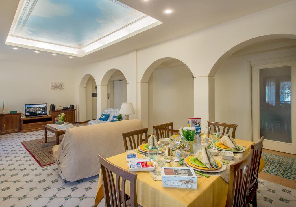 Art De Vivre Villa Sorrento Luaran gambar